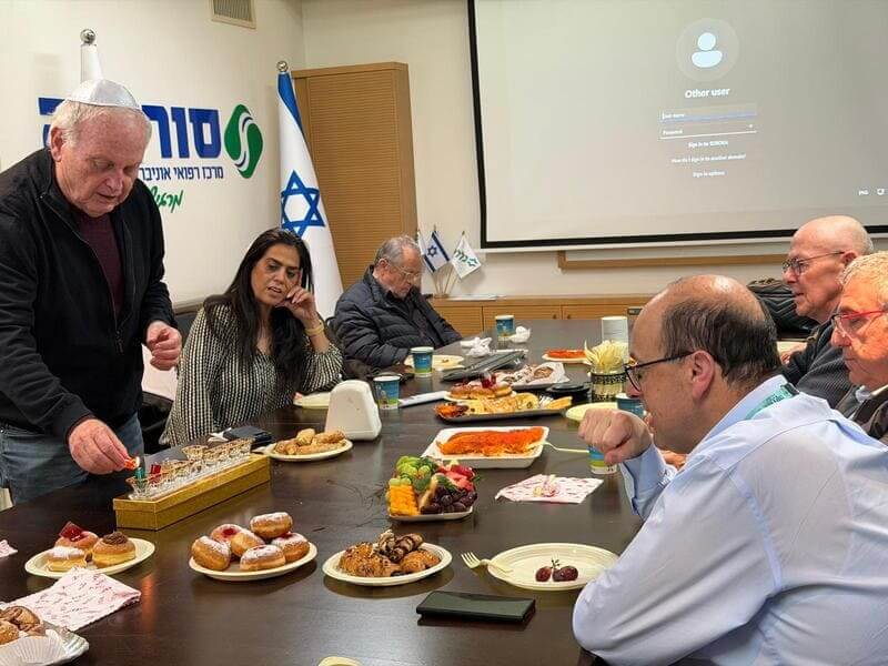 הדלקת נרות חנוכה